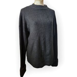 Crown & Ivy True Black Pearl Sweater size XL
